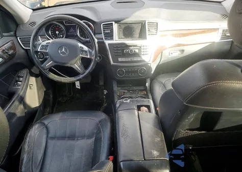 2015 Mercedes-Benz Gl 450 4Matic z USA, uszkodzony, nr VIN 4JGDF6EE2FA462632